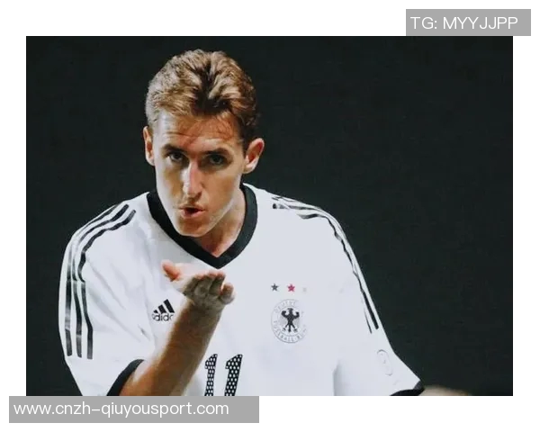 11号足球明星的传奇之路与背后故事揭秘